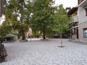 Η πλατεία του Γαρδικίου