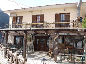 Η πλατεία του Γαρδικίου