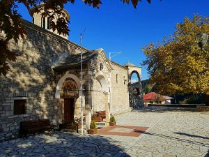 Η πλατεία του Γαρδικίου